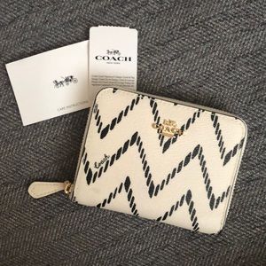 Coach Chevron Zip Wallet
